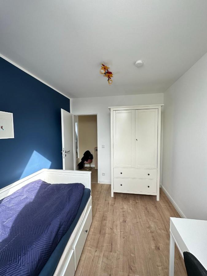 Helle, Grosszuegige Ferienwohnung Fuer 2 - 3 Personen Mit Parkplatz + E-Ladestation In Buchholz, Nordheide 诺尔登堤岸布赫霍尔茨 外观 照片
